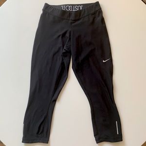 Nike workout black leggings, calf-length, size S